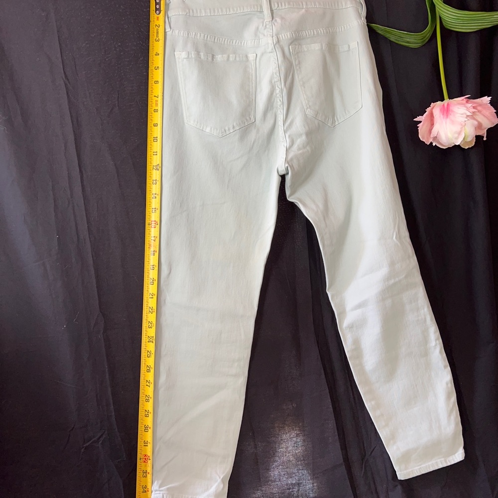 J. Crew Pale Mint Green Lookout Highrise Skinny Jeans, Sz 31, Cropped - Picture 13 of 16